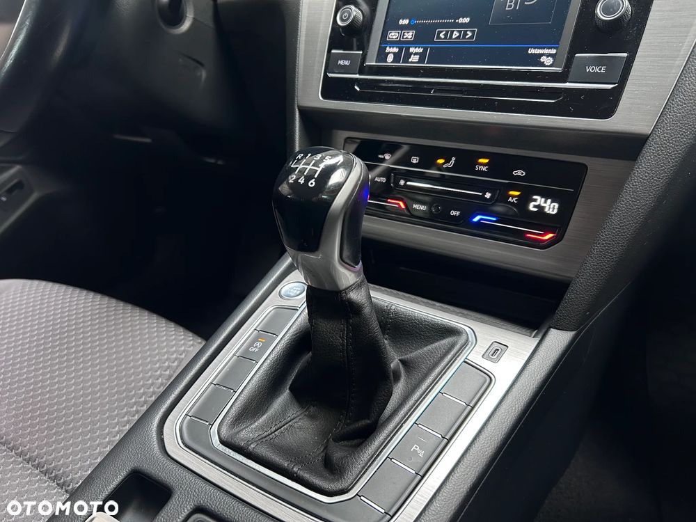 Volkswagen Passat 1.5 TSI EVO Essence - 19