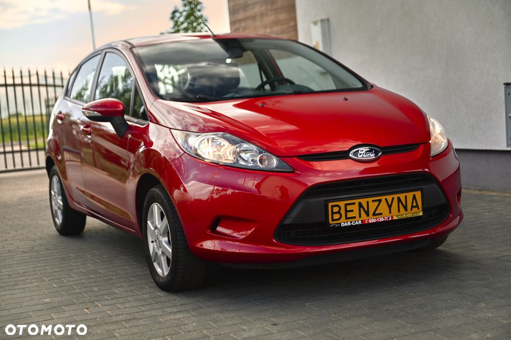 Ford Fiesta 1.25 Champions Edition - 27