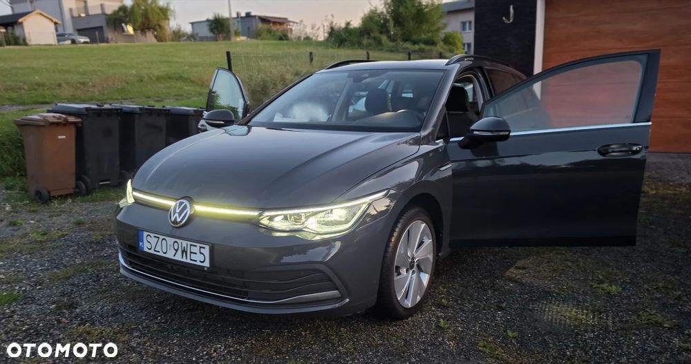 Volkswagen Golf - 2