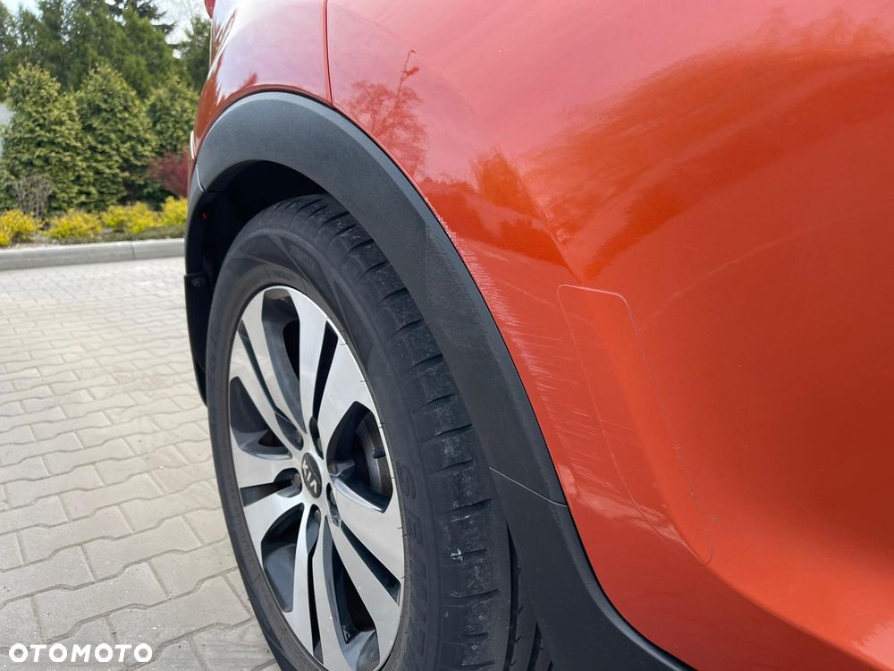 Kia Sportage 2.0 CRDI 4WD Automatik Spirit - 18