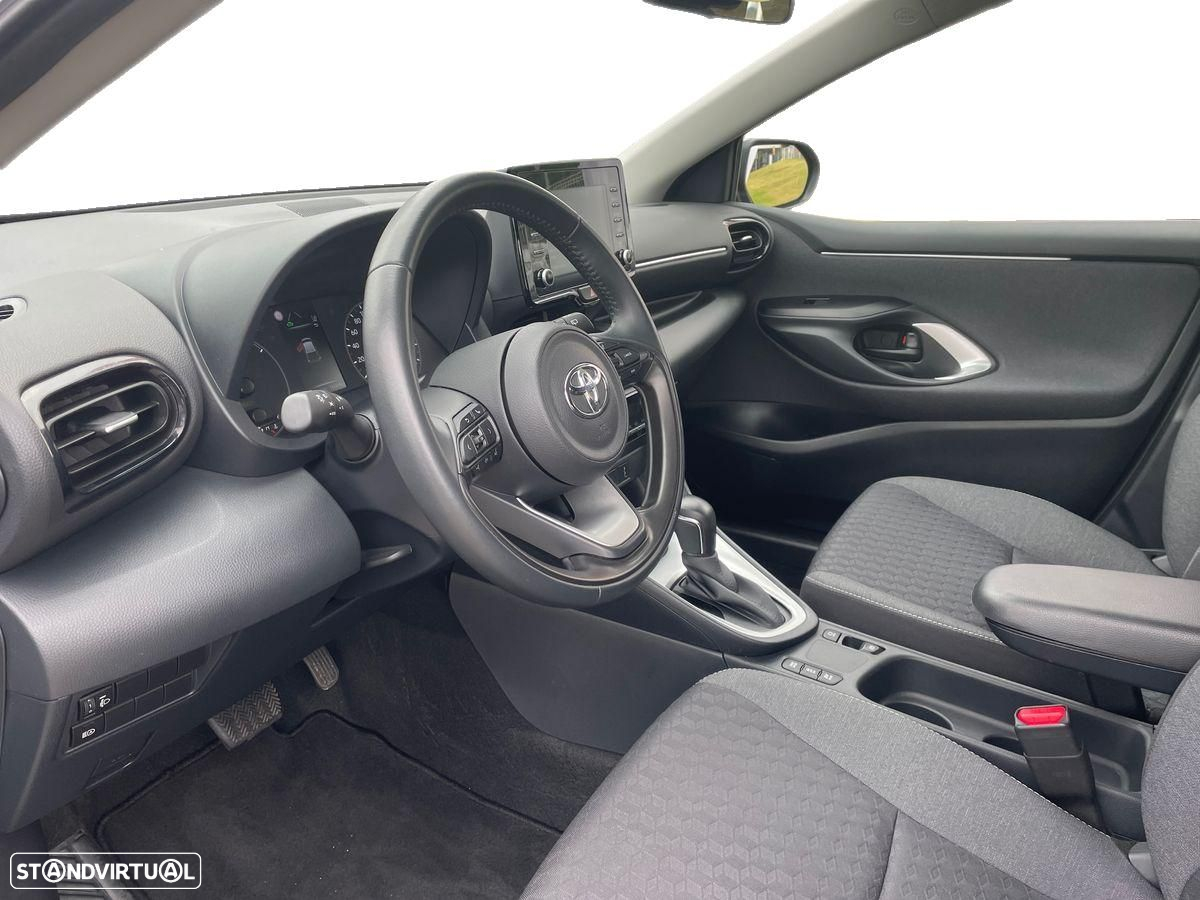 Toyota Yaris 1.5 HDF Comfort Plus - 12