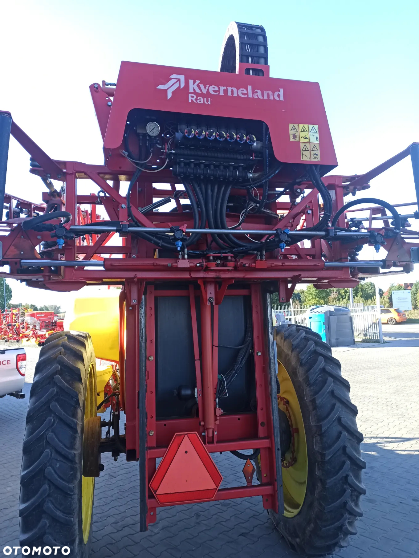 Kverneland Ikarus 3800 - 18