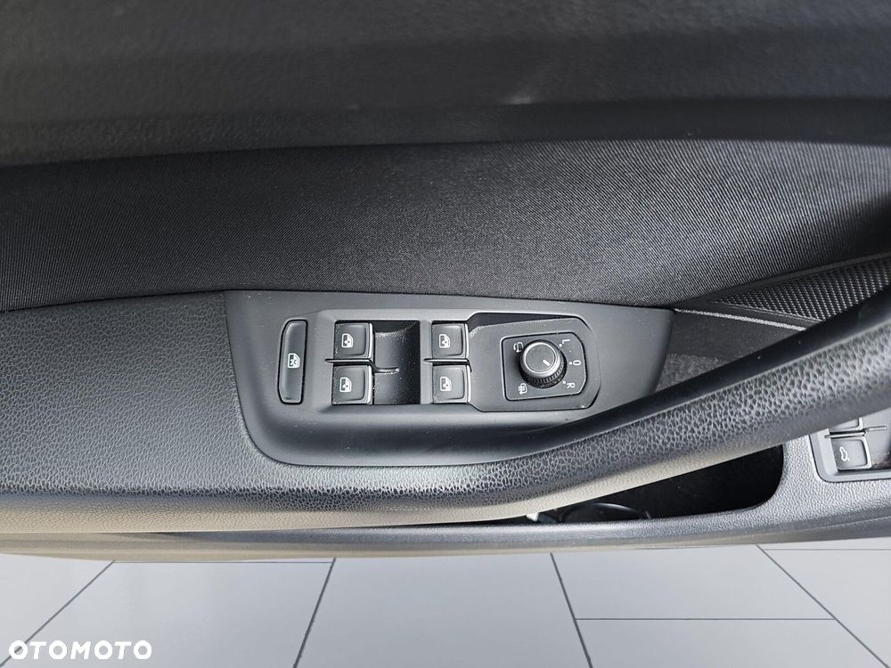 Volkswagen Passat Variant 1.4 TSI Plug-In Hybrid GTE DSG - 19