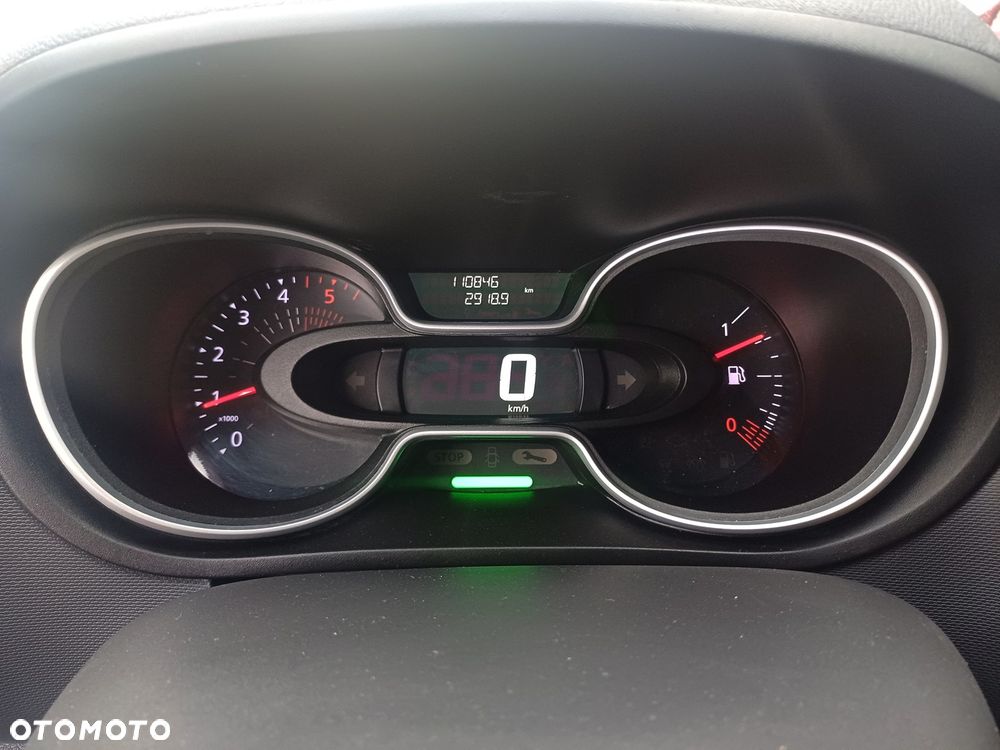 Renault Trafic - 11