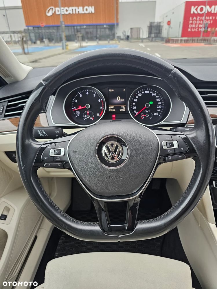 Volkswagen Passat 2.0 TSI BMT Highline DSG - 18