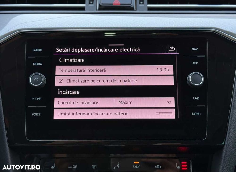 Volkswagen Passat - 40