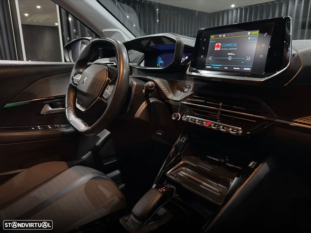 Peugeot e-208 50 kWh Allure Pack - 33