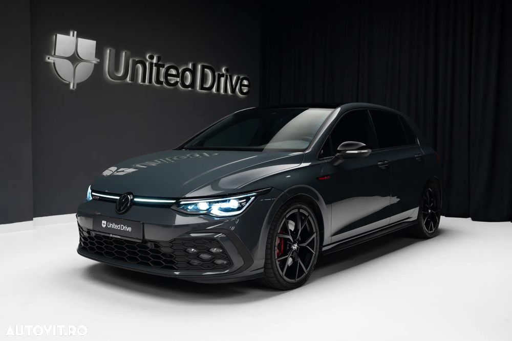 Volkswagen Golf 2.0 TSI DSG GTI - 1