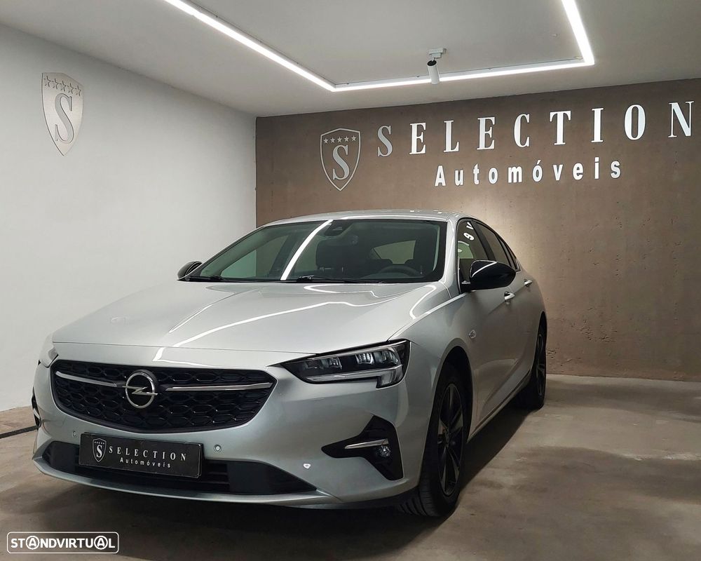 Opel Insignia Grand Sport - 21