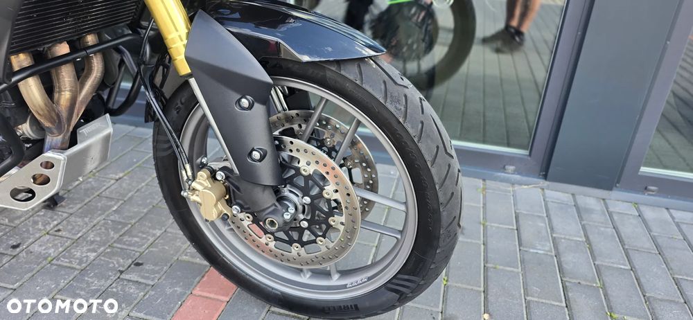 Triumph Tiger - 7