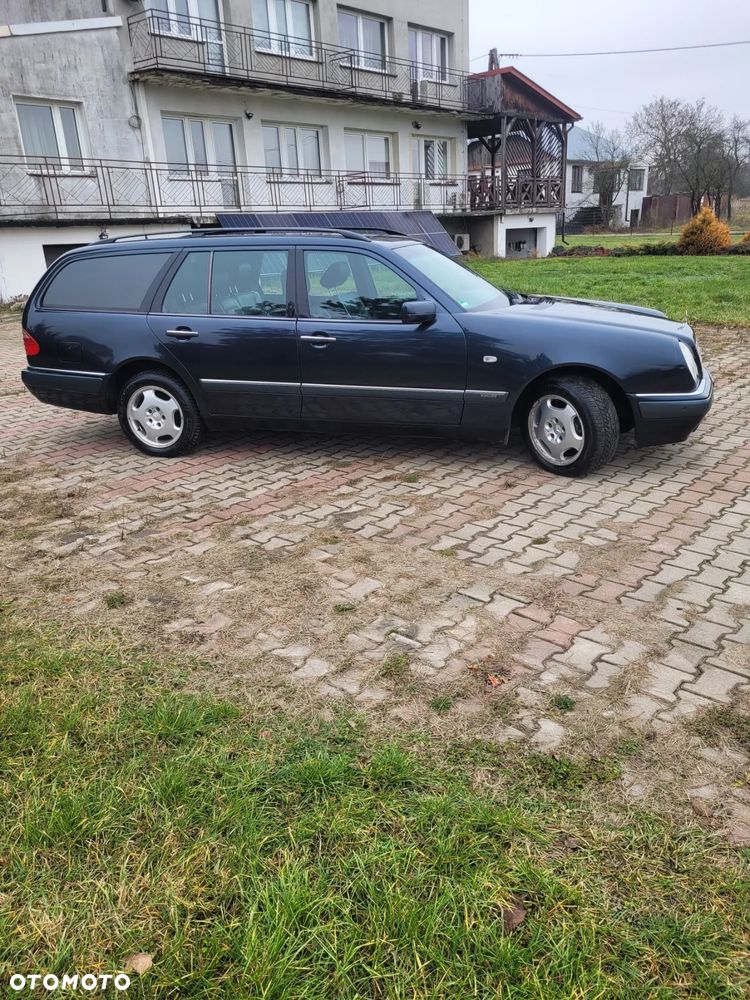 Mercedes-Benz Klasa E 430 T Elegance - 9