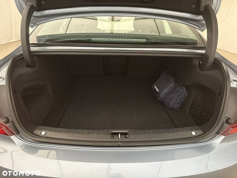 Volvo S90 - 20