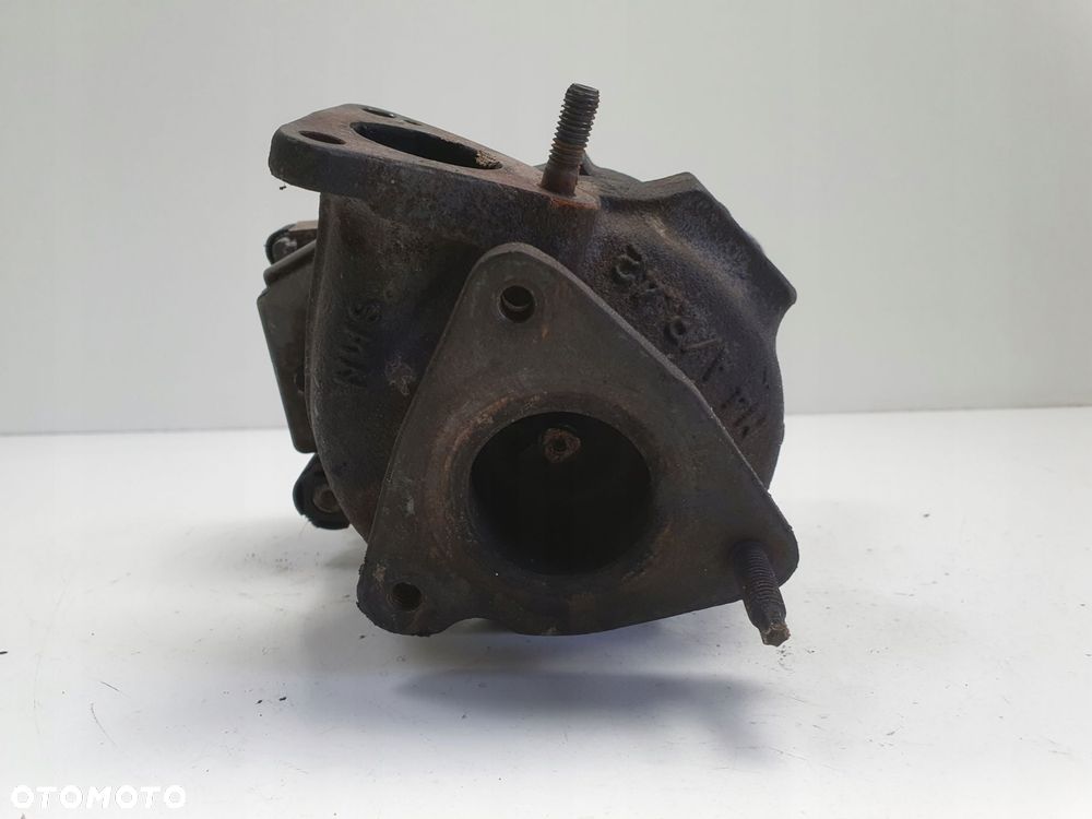 TURBOSPRĘŻARKA Jaguar XF 2.7 D _ turbo 6R8Q-6K682-AD - 6