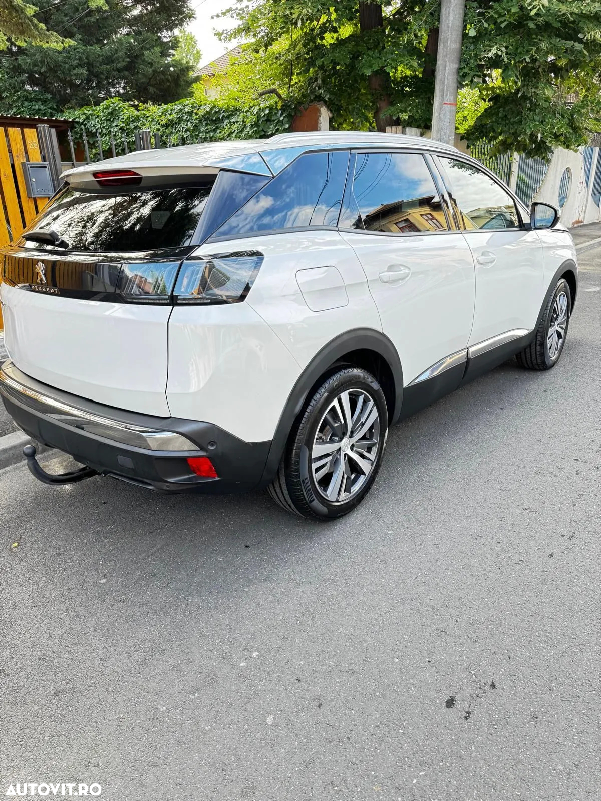 Peugeot 3008 1.5 BlueHDI 130 EAT8 Allure Pack - 4