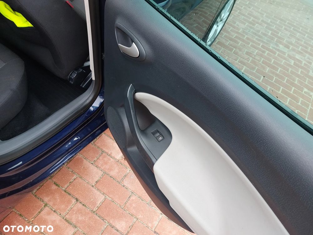 Seat Ibiza 1.6 16V Sport - 25