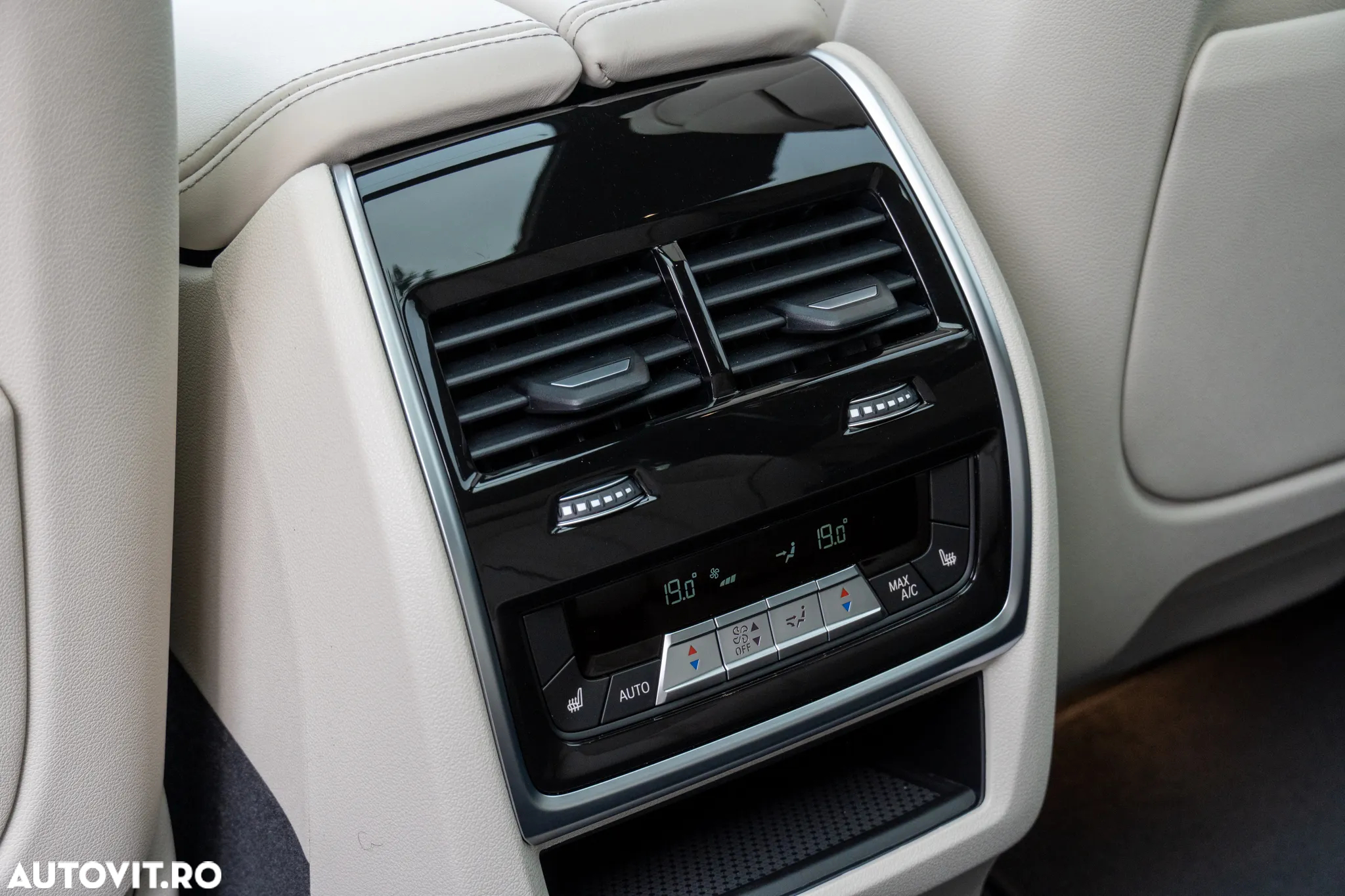 BMW X7 xDrive40d AT MHEV - 23