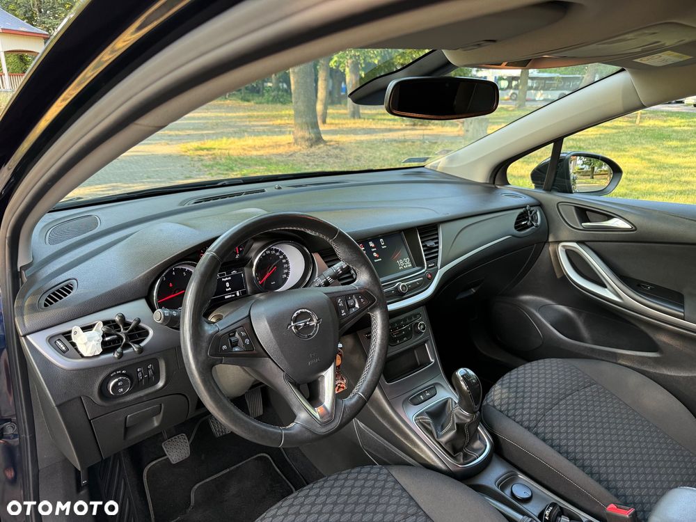 Opel Astra - 17