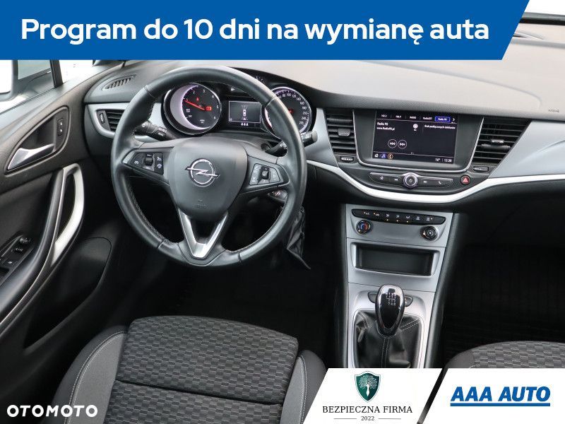Opel Astra - 9