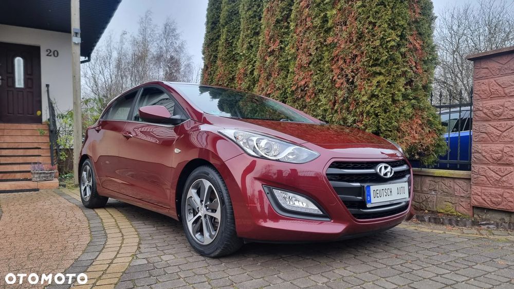 Hyundai i30 blue 1.4 Trend - 8