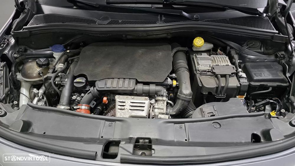 Peugeot 2008 PureTech 130 Stop&Start GT-Line Edition - 35