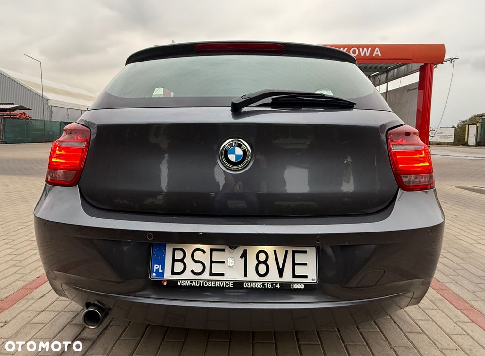 BMW Seria 1 120d xDrive - 9