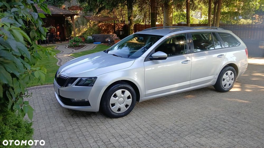 Skoda Octavia 1.6 TDI Active - 20