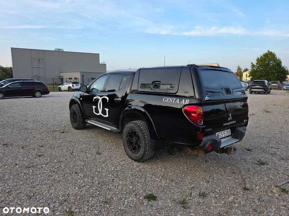 Mitsubishi L200 - 6