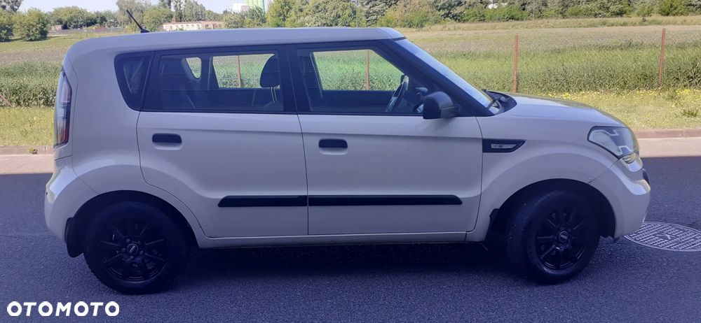 Kia Soul 1.6 L EU5 - 6