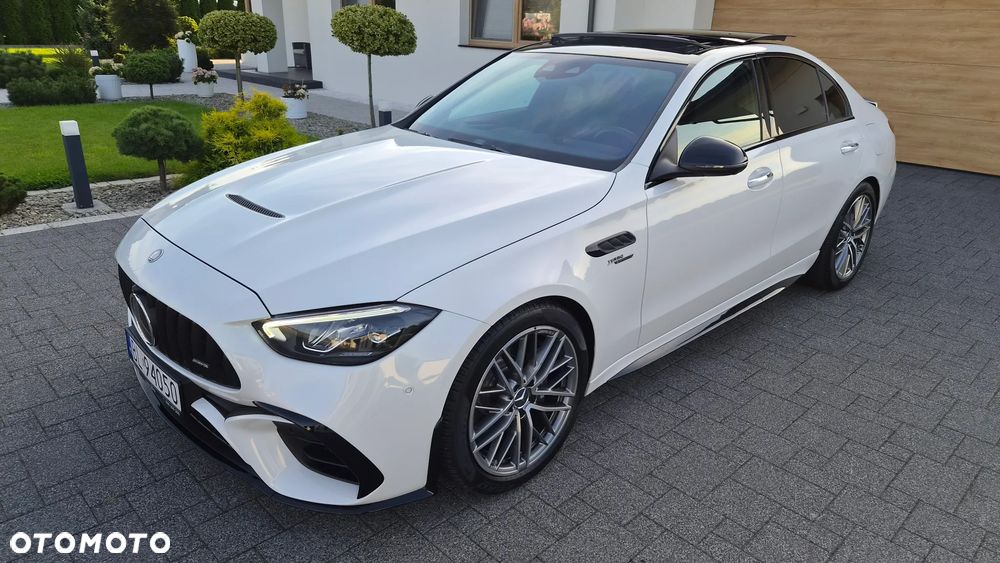 Mercedes-Benz Klasa C AMG 63 S E Performance AMG Speedshift MCT9G - 35