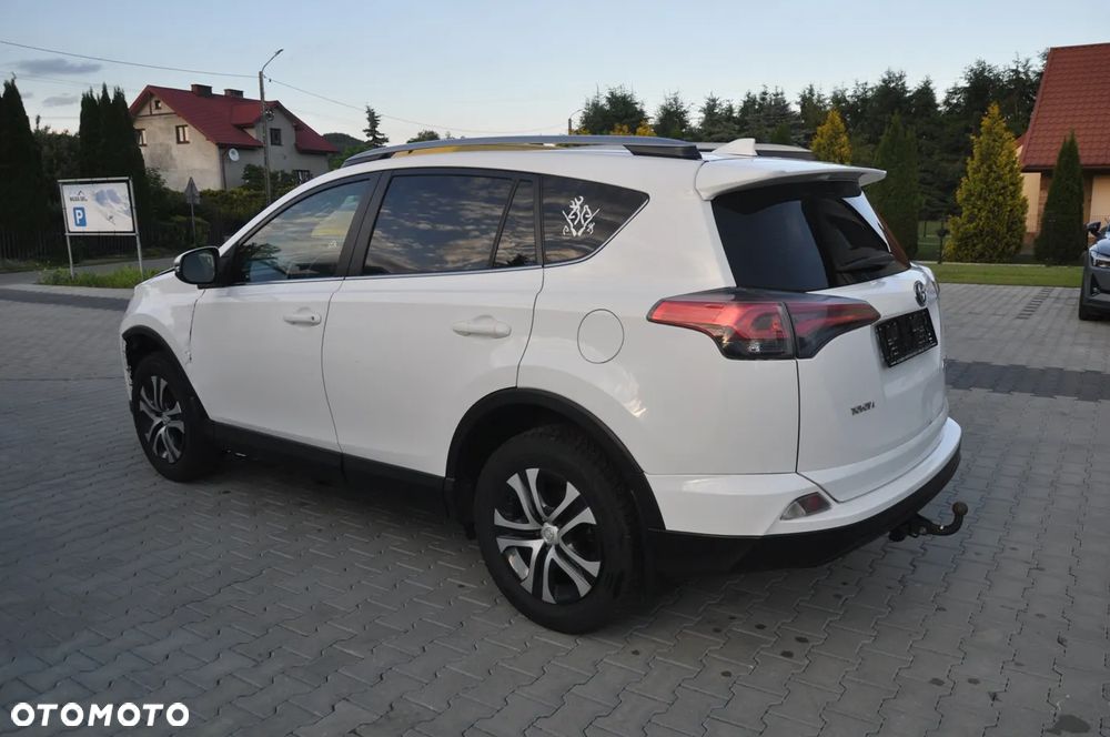 Toyota RAV4 2.0 4x4 Start&Stop Executive - 12