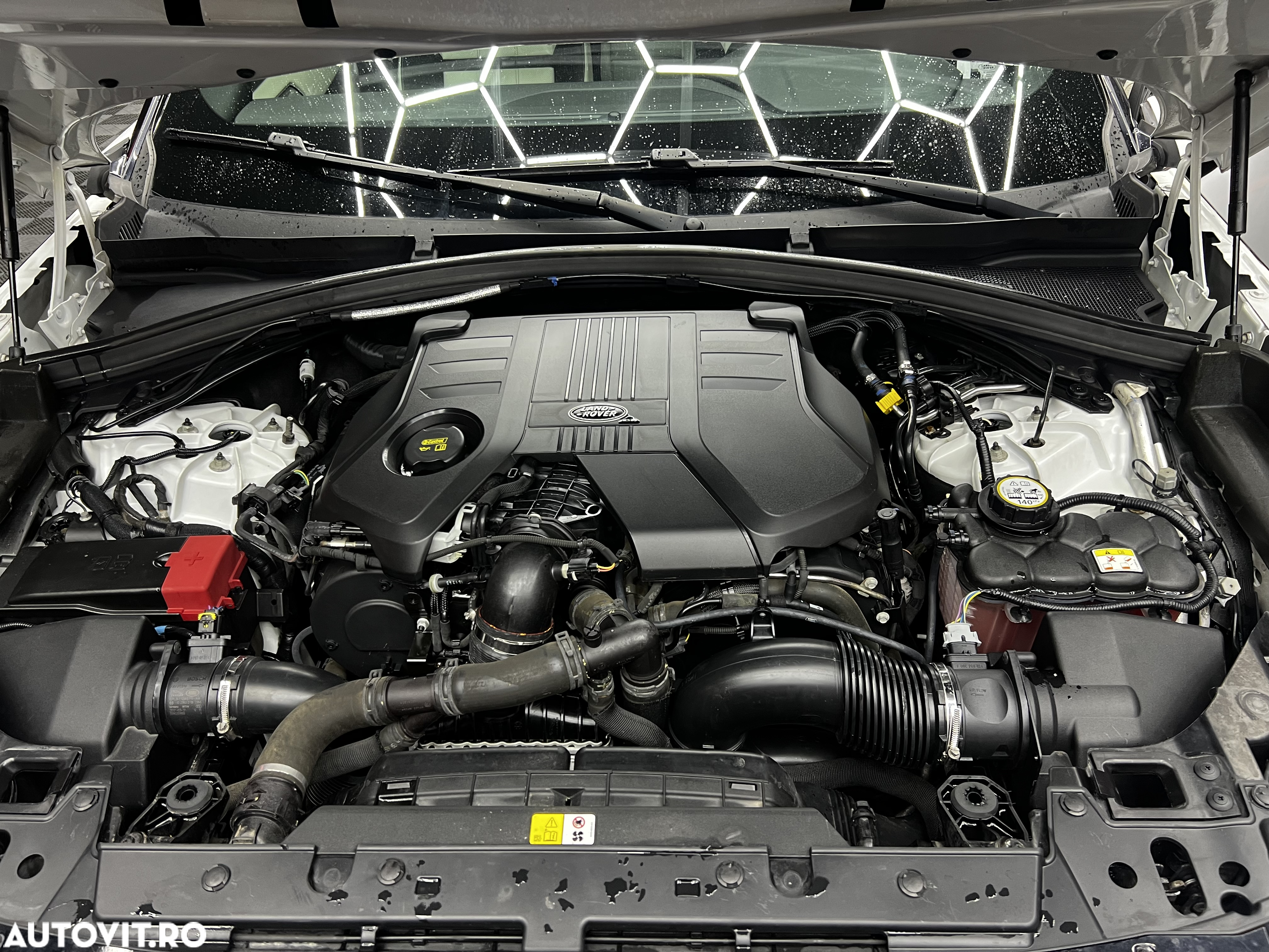 Land Rover Range Rover Velar 3.0 R-Dynamic S - 9