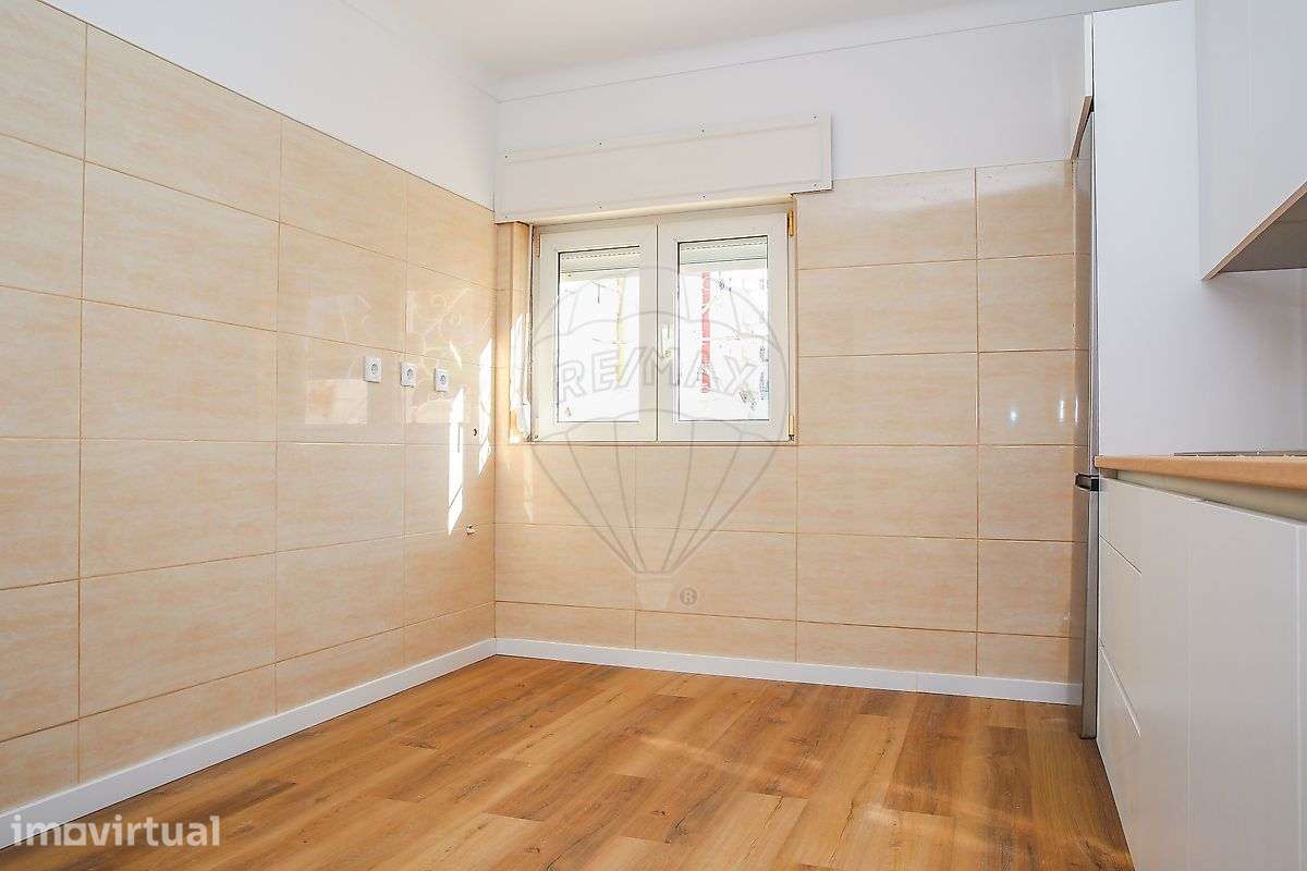 Apartamento T1 para venda - Grande imagem: 2/34