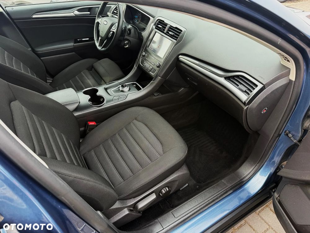 Ford Mondeo 2.0 TDCi STart-Stopp PowerShift-Aut Titanium - 13