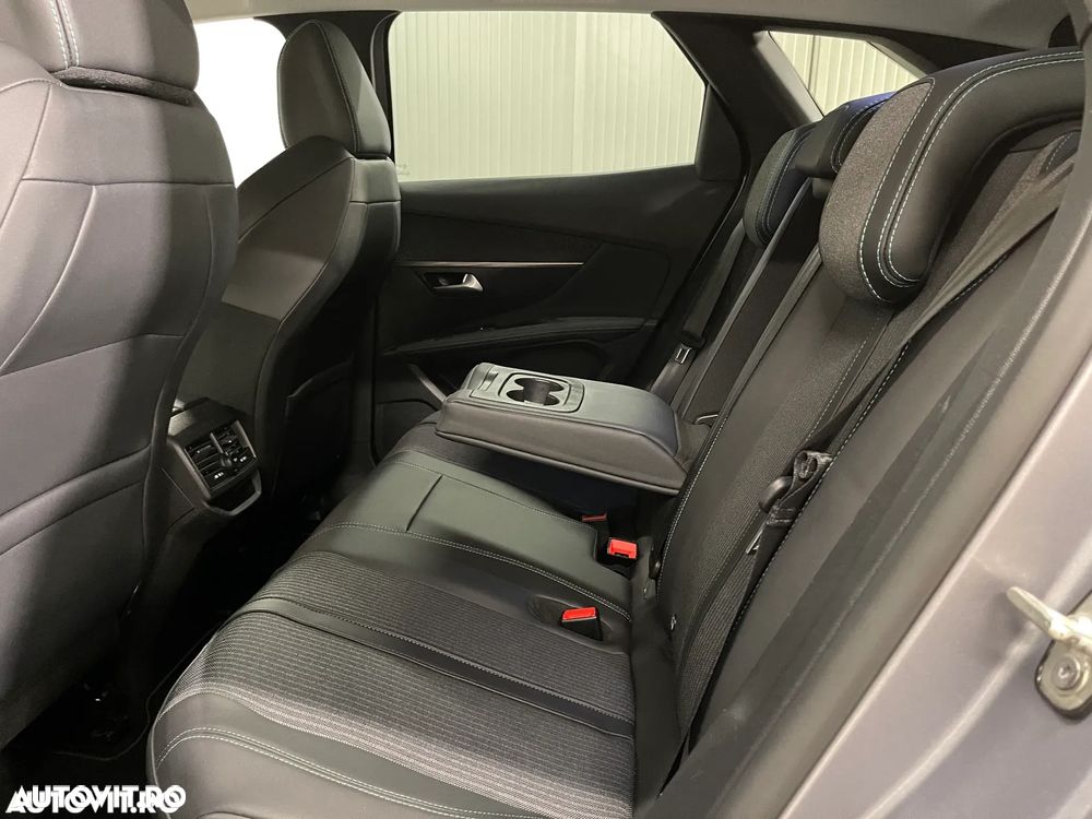 Peugeot 3008 225 e-EAT8 Allure Pack - 11