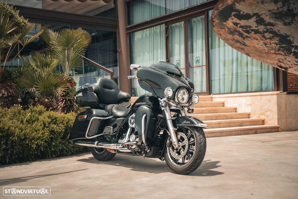 Harley-Davidson FLHT FLHTK - 3