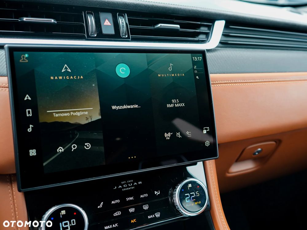 Jaguar F-Pace 5.0 V8 P550 AWD SVR - 23