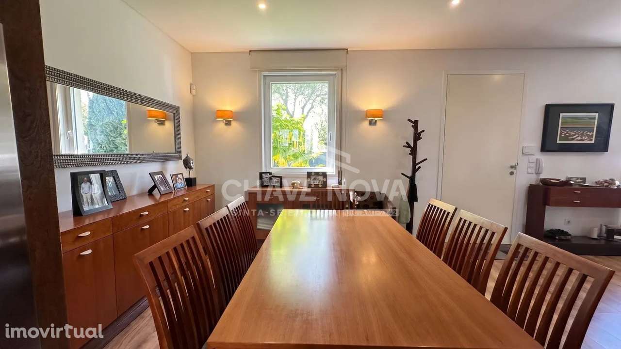 Moradia Geminada V2+1 c/Logradouro na Senhora da Hora - Grande imagem: 2/38