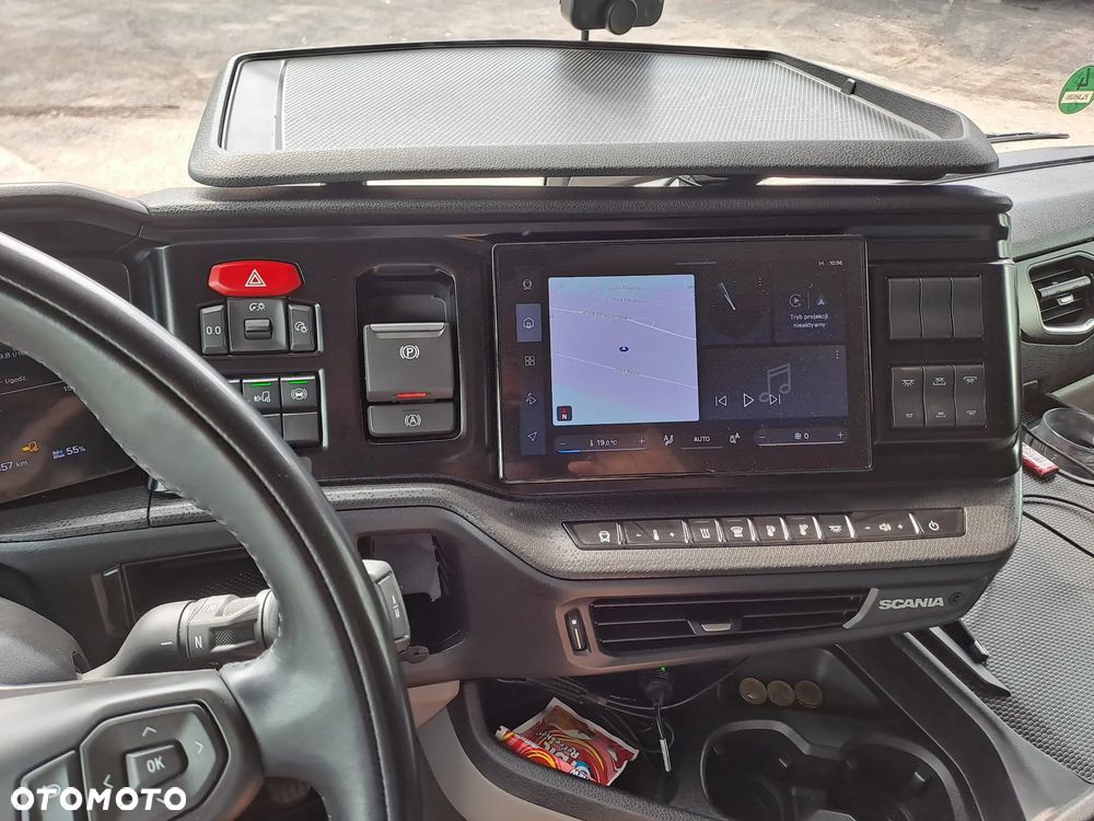 Scania S460 - 16