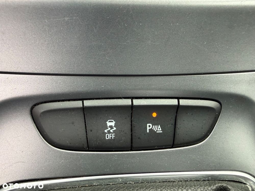 Opel Astra 1.4 T GPF Enjoy S&S - 10