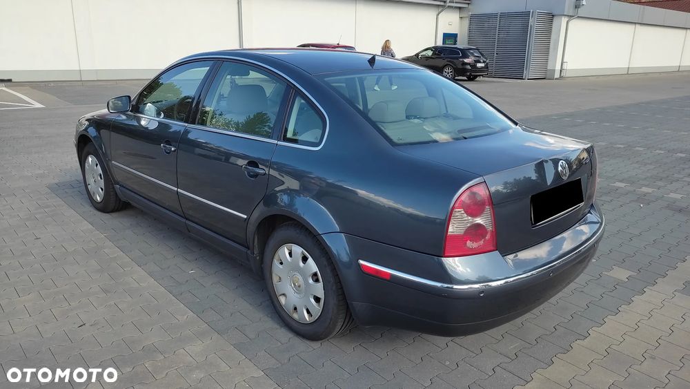 Volkswagen Passat 1.9 TDI - 3