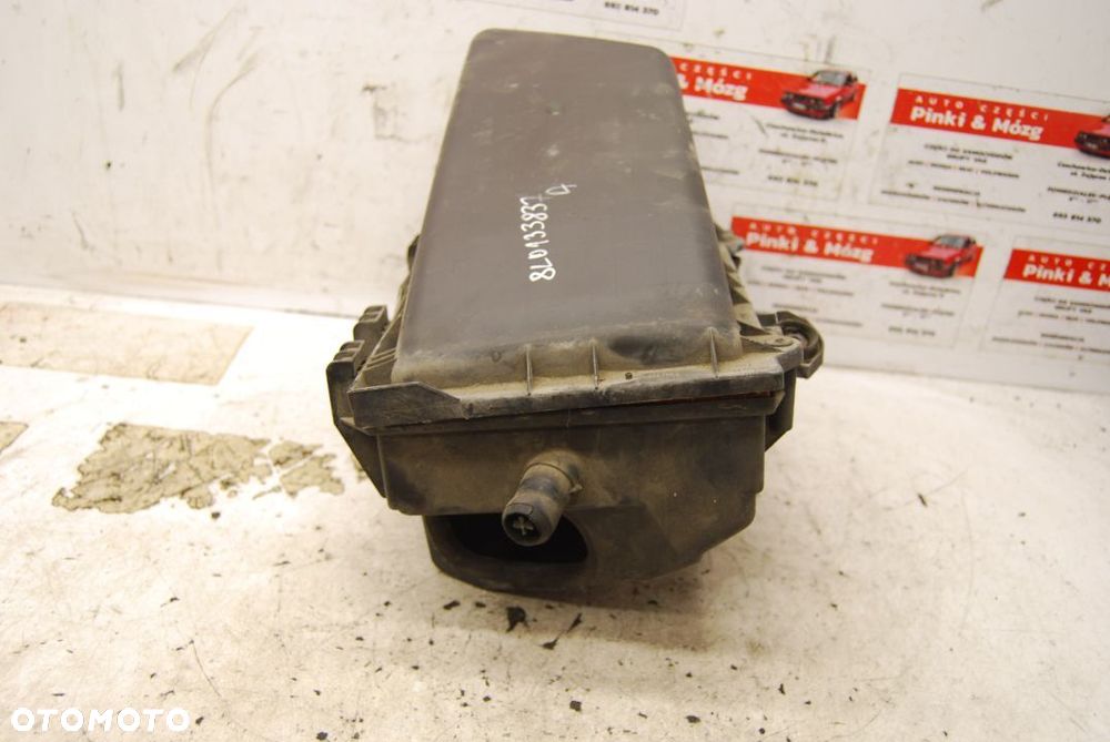 OBUDOWA FILTRA POWIETRZA 8L0133837A AUDI TT 1.8 TURBO 98-06 - 2
