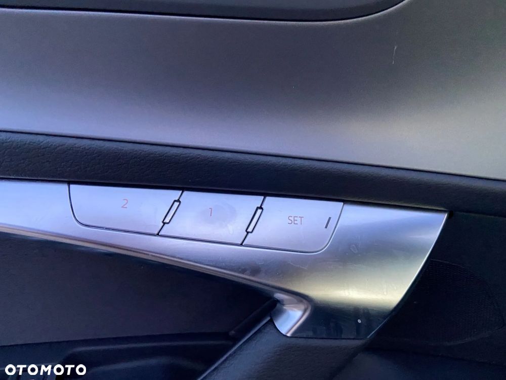Audi A6 Avant 45 TFSI Quattro S tronic - 12