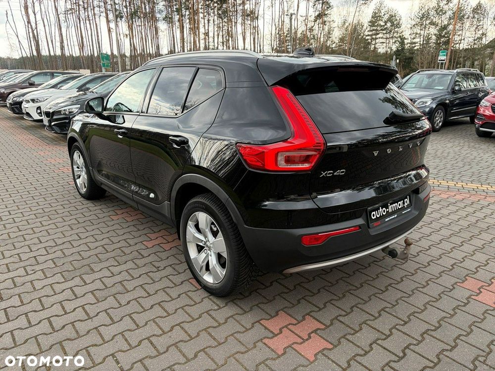 Volvo XC 40 T2 Momentum - 6