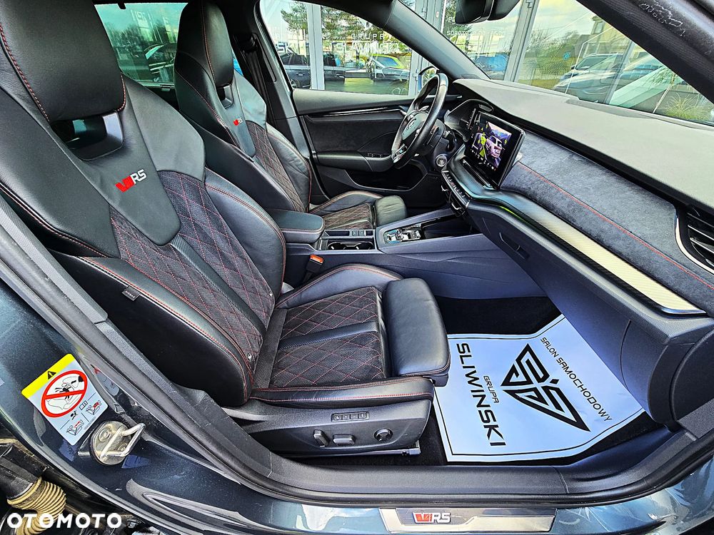 Skoda Octavia 2.0 TDI DSG 4x4 RS Plus - 18