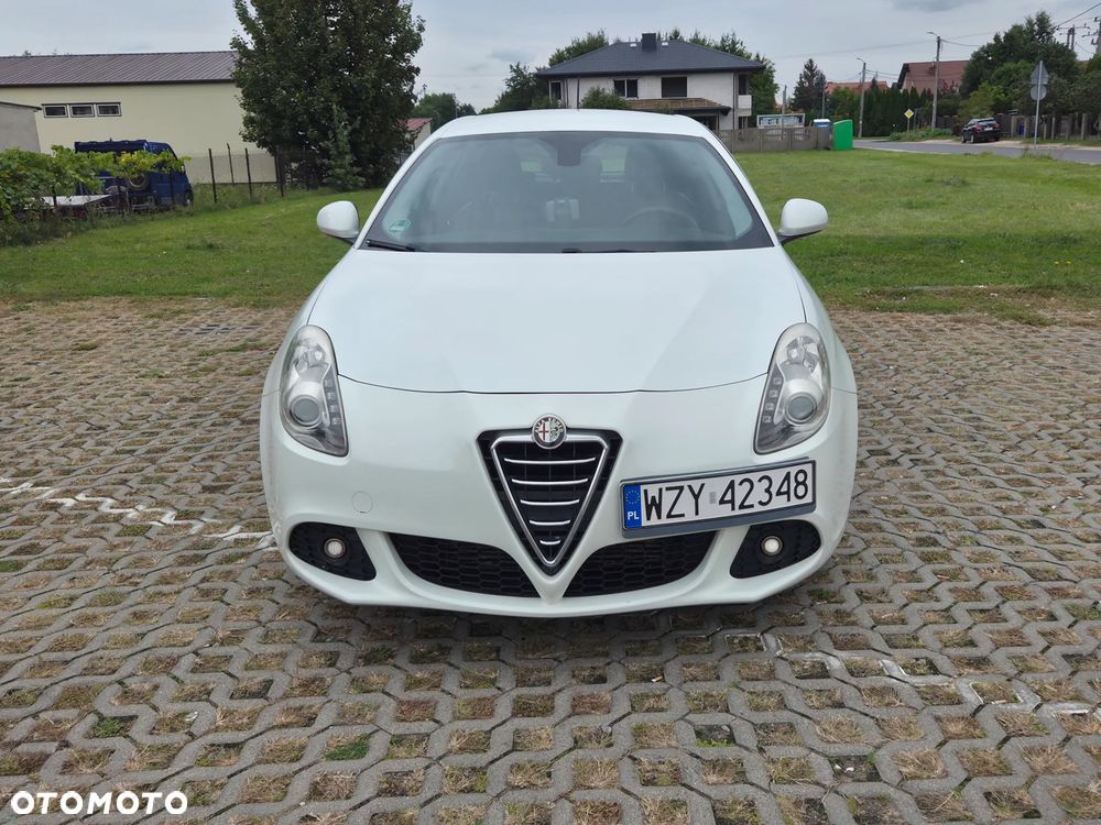 Alfa Romeo Giulietta 1.6 JTDM Distinctive - 12