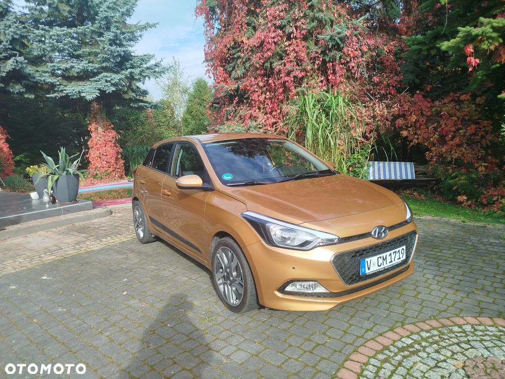 Hyundai i20 - 19