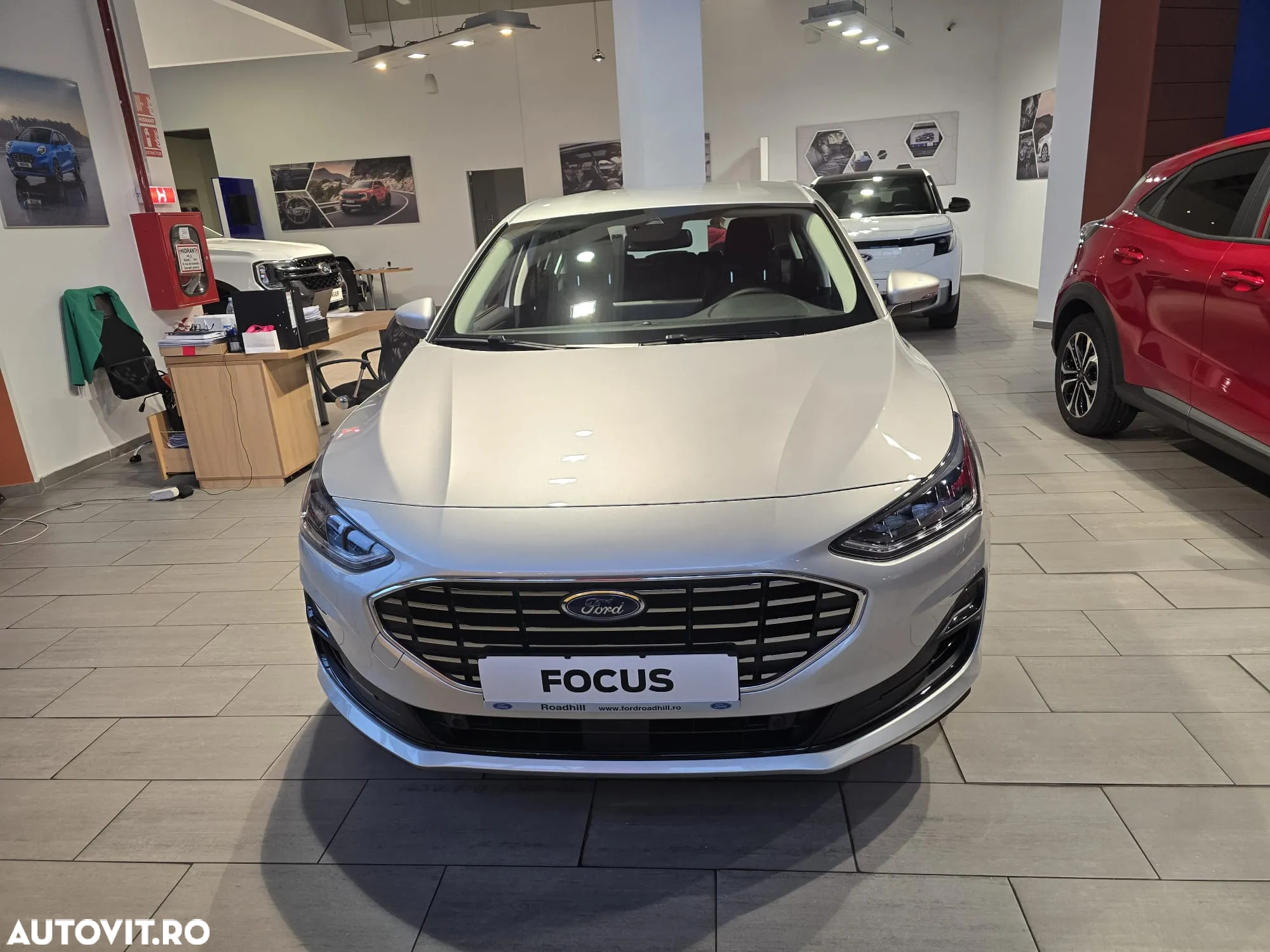 Ford Focus 1.0 EcoBoost 6MT MHEV Titanium - 6