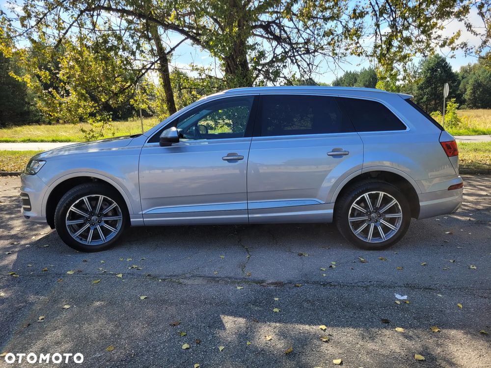 Audi Q7 3.0 TFSI Quattro Tiptr - 11