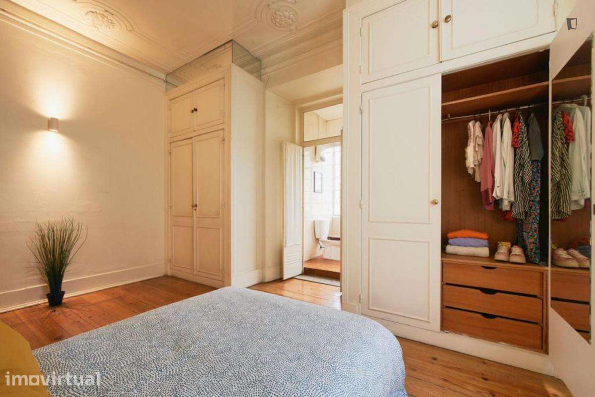 Quarto - localizado em Campo de Ourique Lisbon - Grande imagem: 2/40