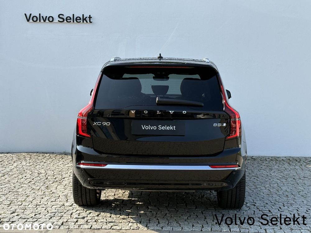 Volvo XC 90 - 8